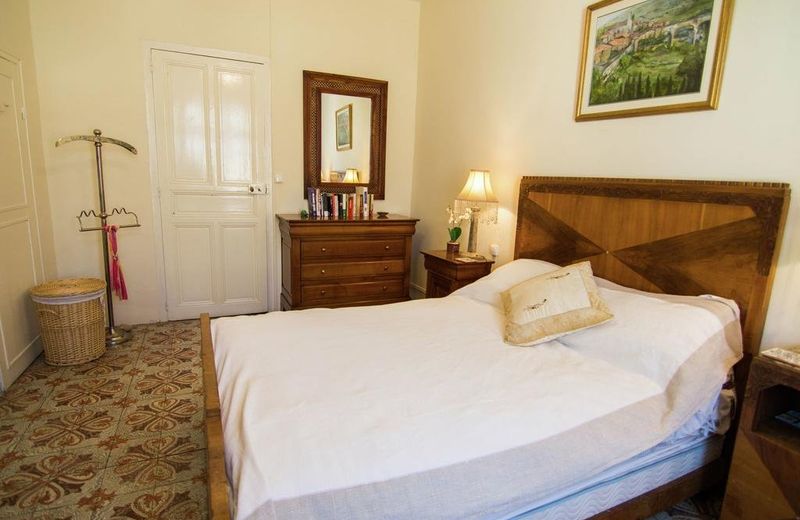Snug Holiday Home in Th zan l s B ziers near centre