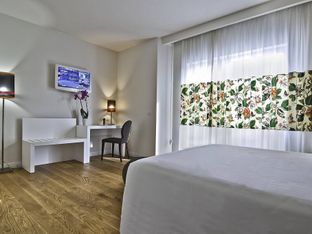 Hotel Image 1