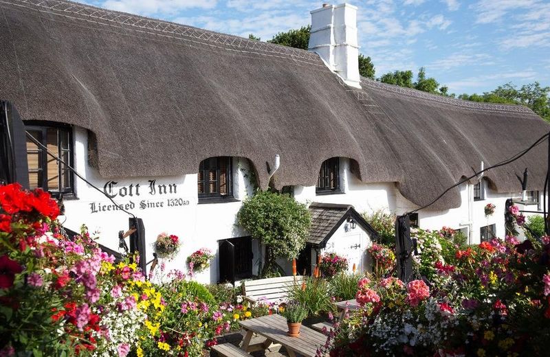 The Cott Inn