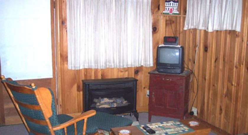 FOX HOLLOW COTTAGES
