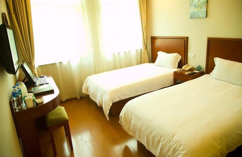 GreenTree Inn Shanghai Pudong Airport Chuansha Express Hotel