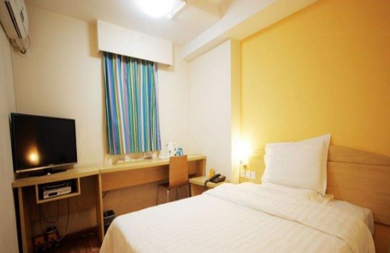 7Days Inn Nanning You Ai Min Xiu Road