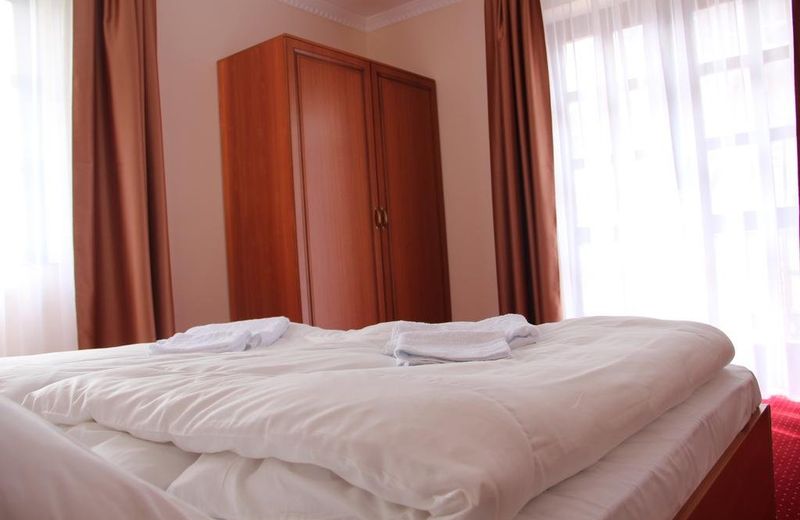 Karikas Hotel