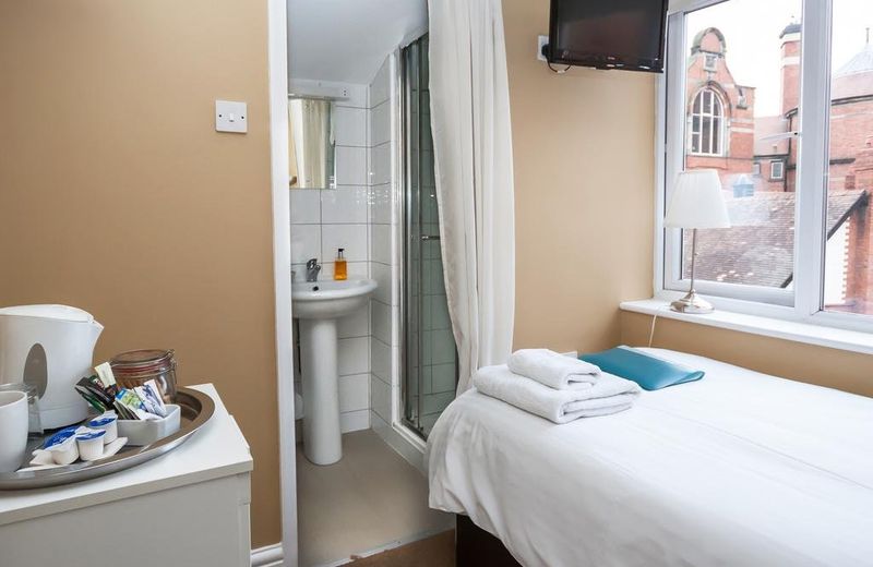Grosvenor Place Guest House