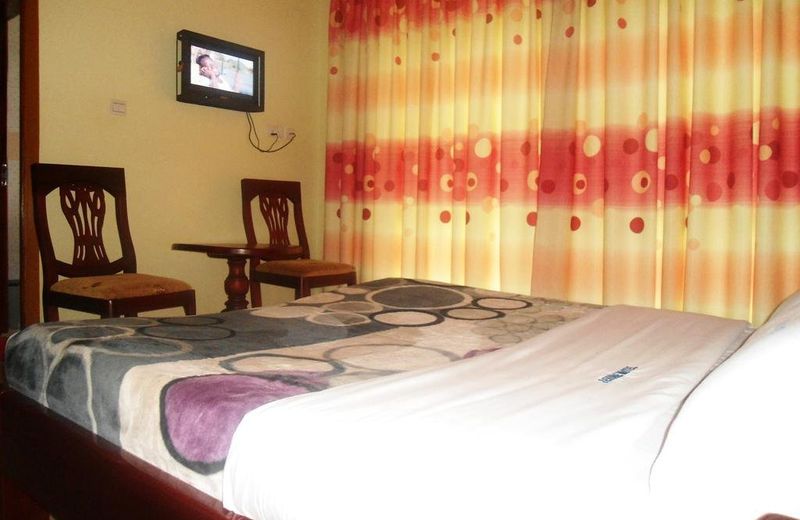 Jevine Hotel