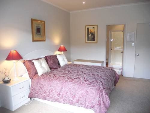 TOTARA LODGE HOMESTAY