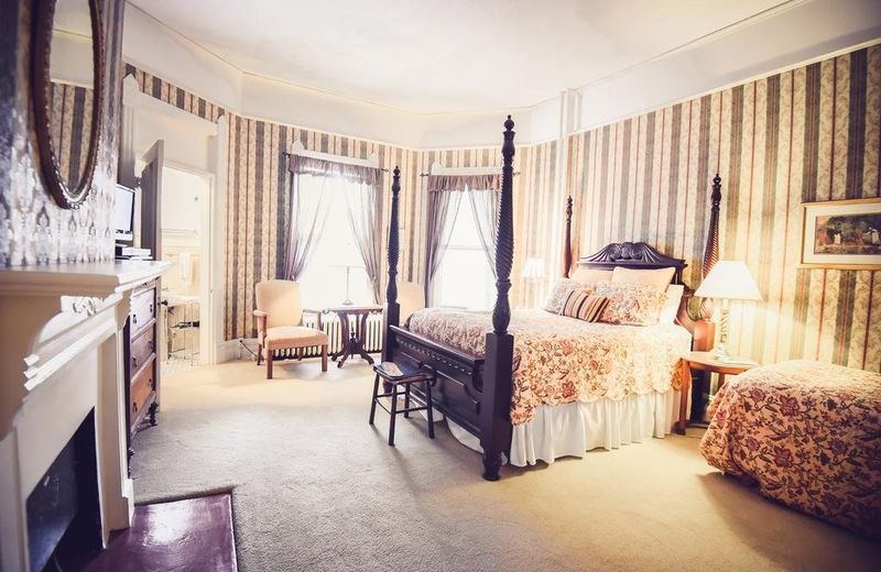 1898 Waverly Inn