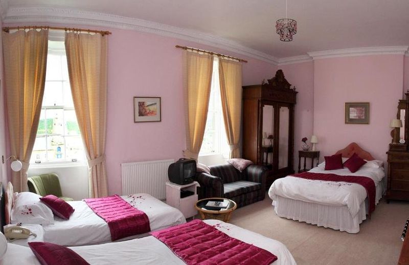 The County Hotel