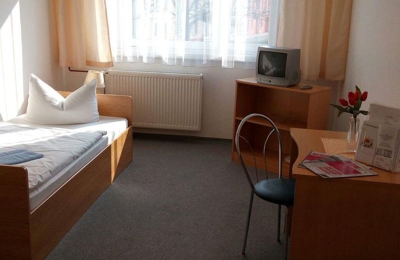 CHECKINN ZIMMERVERMIETUNG UG