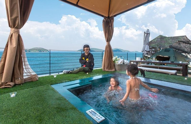Seonjaedo Heal Penthouse Pension