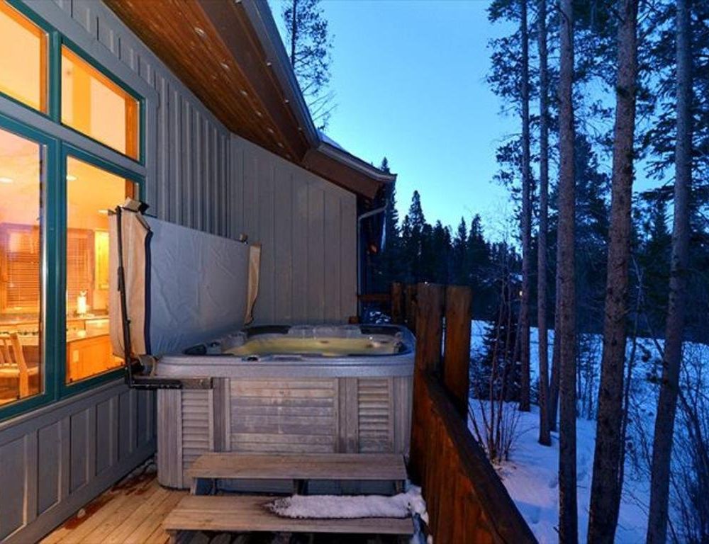 Outdoor Pictures 9