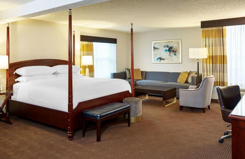 Sheraton Fort Worth Downtown Hotel