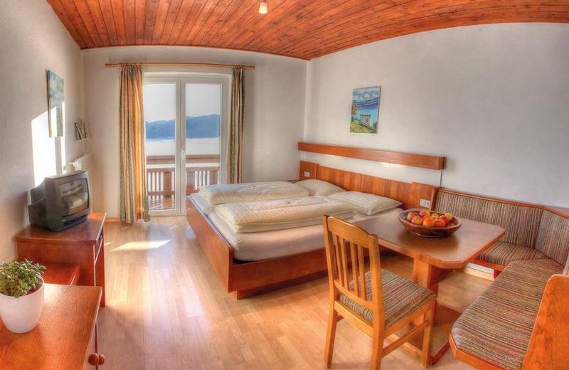 FERIENDORF MATHIASL