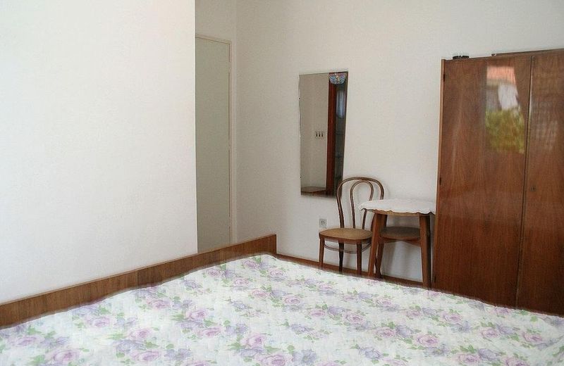 Double Room Jelsa 4602a