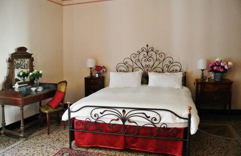 Palazzo Zecchino B&B