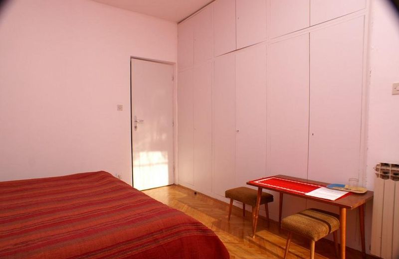 Double Room Jelsa 4041d