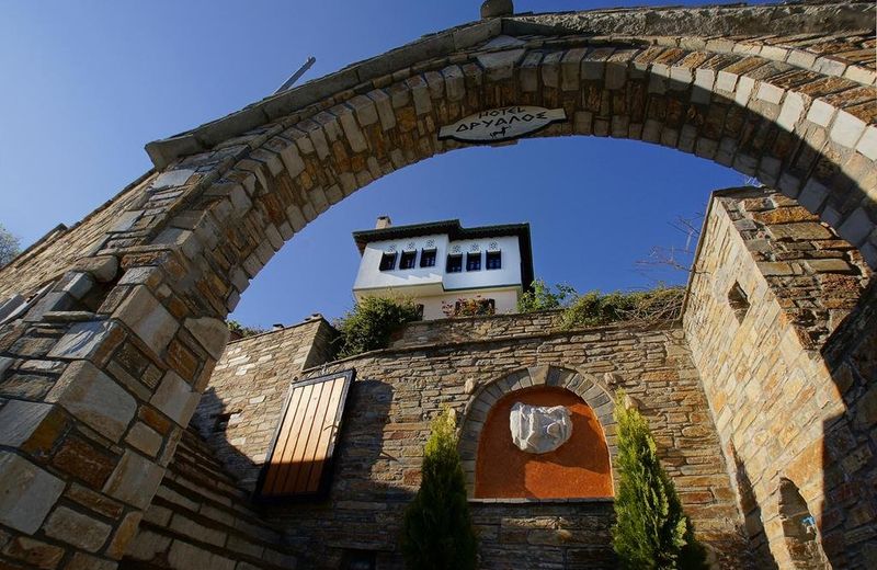 Hotel Dryalos