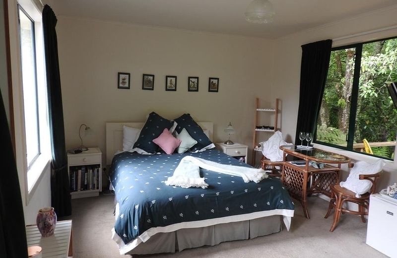 Country Accommodation South Claragh And Bird Cottage