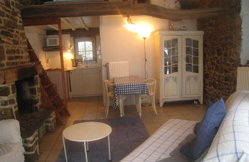 Cosy Cottage in Ardennes with a Garden