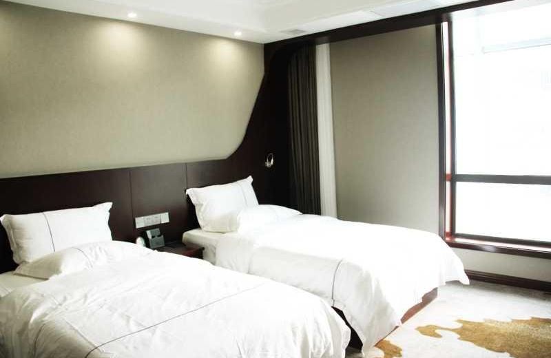 Cedar wood hotels