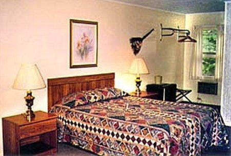 Candlelight Motel