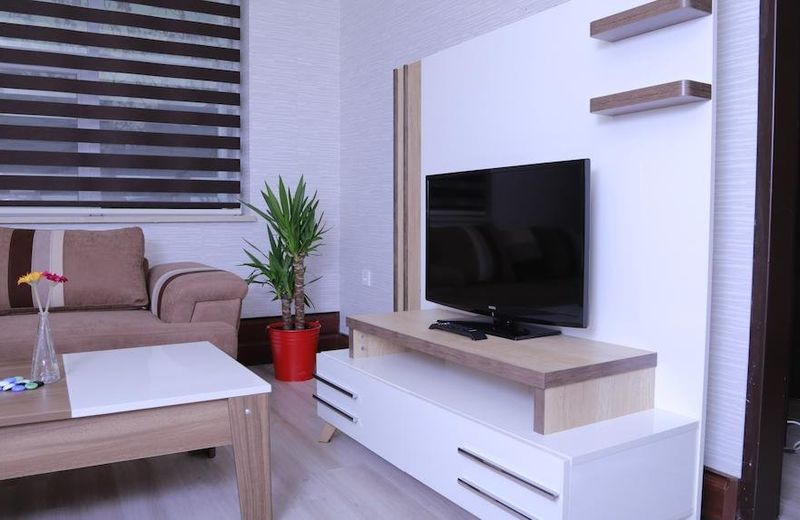 Lotis Hotel