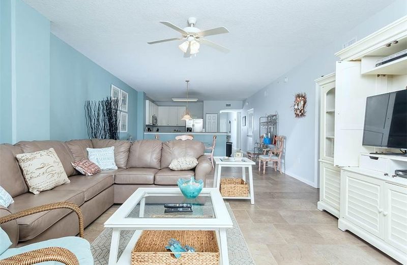 Surf Club II 218, 3 Bedrooms, Sleeps 8, Ocean Front, 2nd Floor, Pool, WiFi