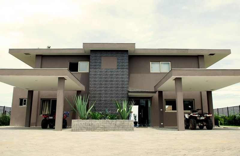 REAL OCEANVIEW HOUSE