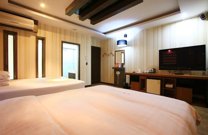 Suwon Rose Hotel