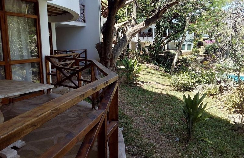 Silver Rock Hotel Beachfront