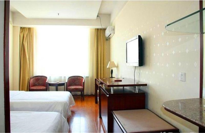 Qingdao Xintianrui Hotel