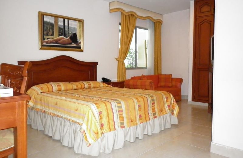Hotel Cinera