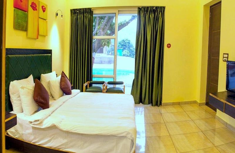 LaTigre Resort