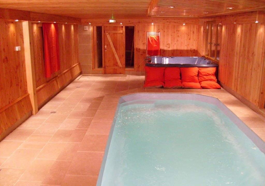 Tidy chalet with dishwasher, in the High Vosges