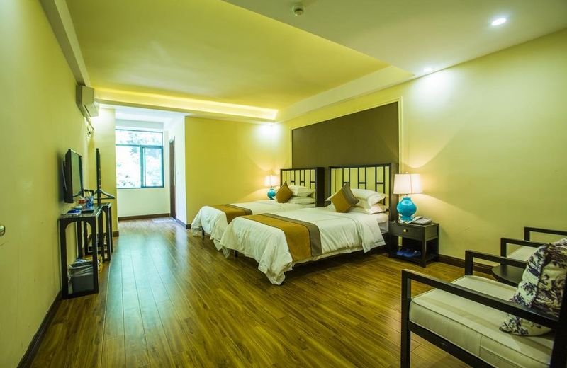 Yangshuo Xingping Island Resort