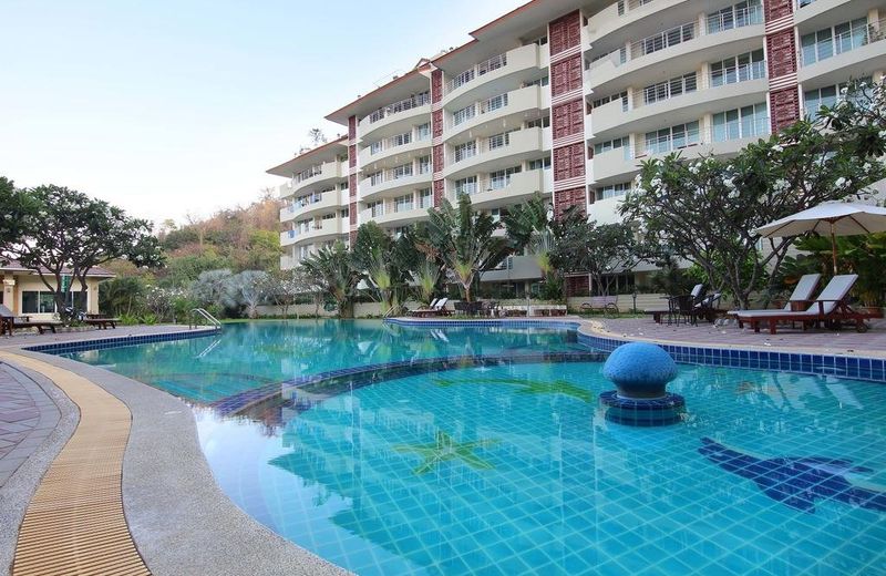 SeaRidge Hua Hin Resort & Pool Villa
