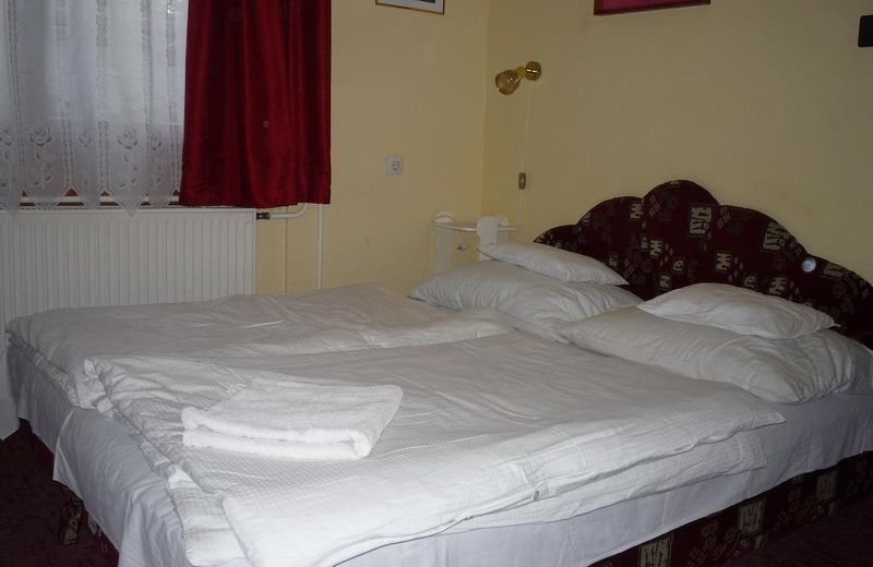 Betti Motel