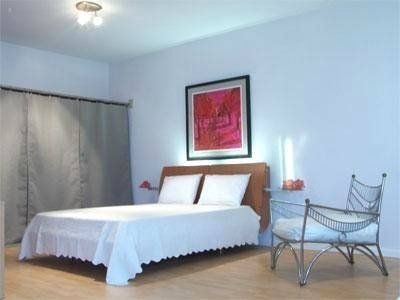SUITES AT 413
