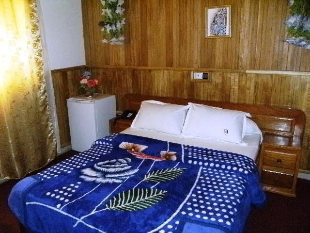 Safari Hotel
