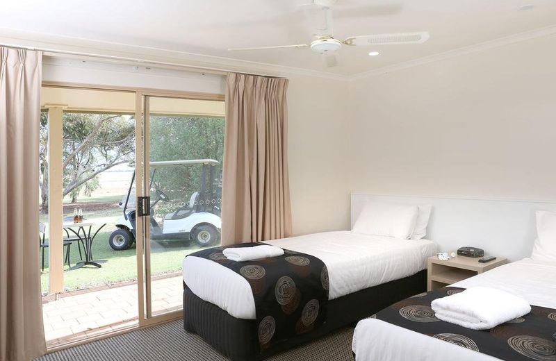 Murray Downs Resort