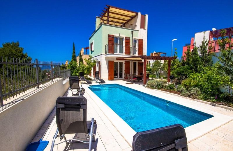 Villa Big View