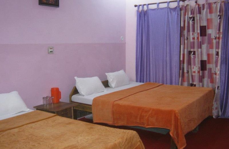 Hotel The Kedar Dev'S