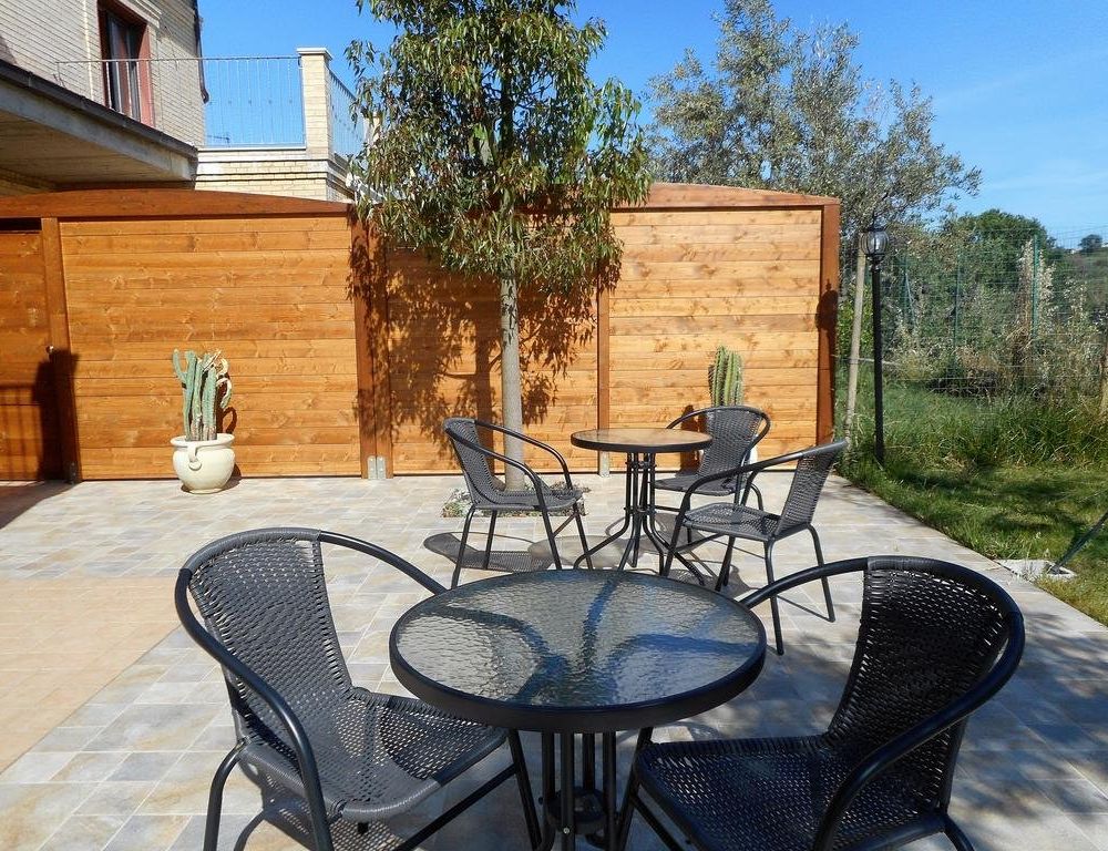 Outdoor Pictures 23