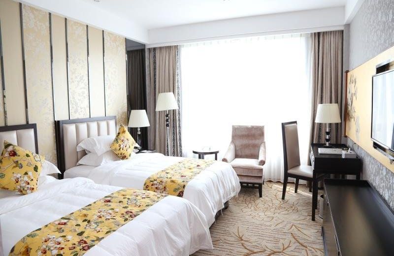 Sky Line Hotel