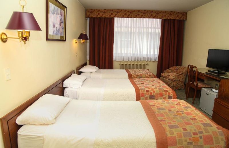 HOTEL LOS NAVEGANTES