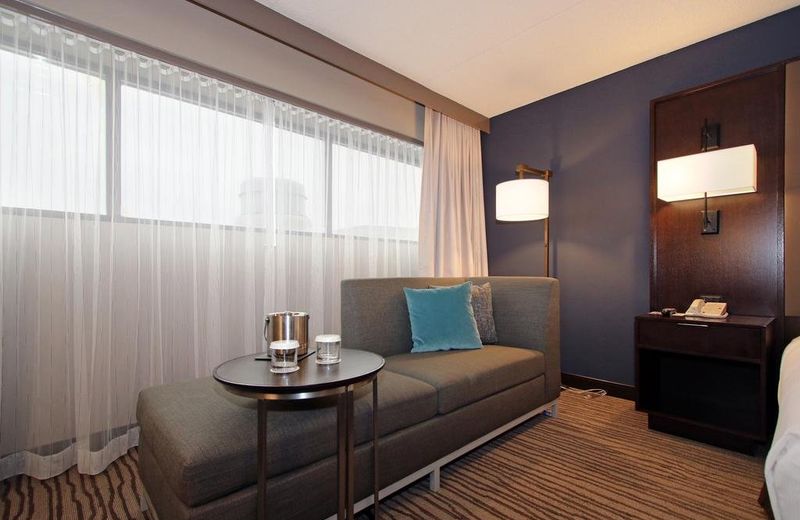 DoubleTree by Hilton Hotel Newark Airport