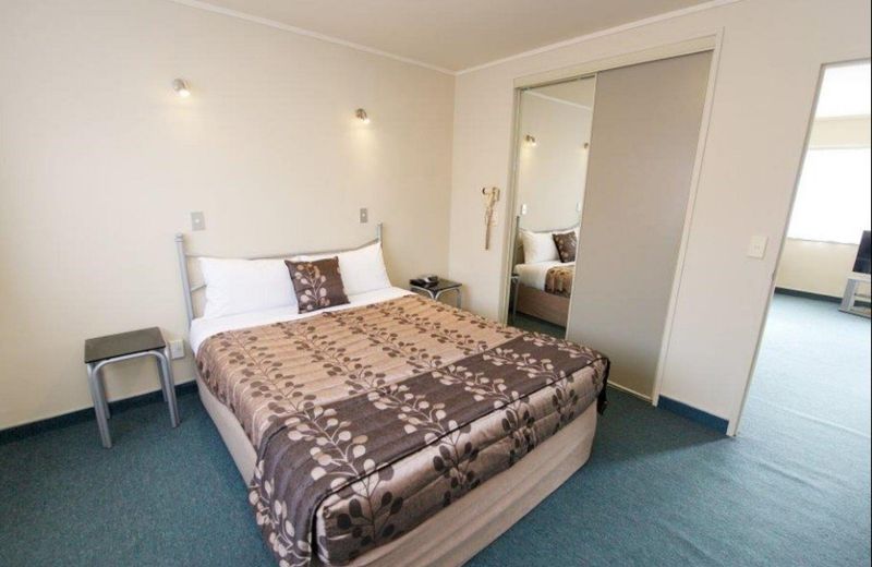 Geneva Motor Lodge