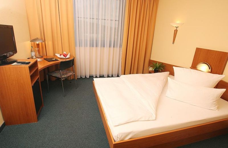 Transmar Travel Hotel