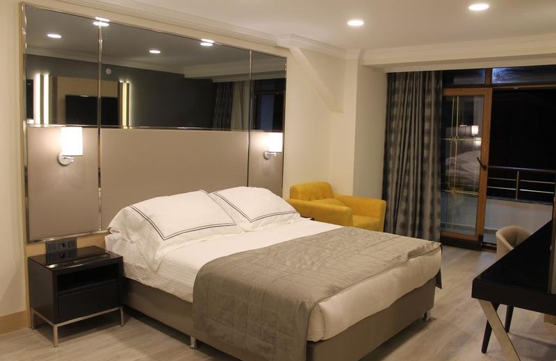 Abdullah Erdogan Paradise Otel