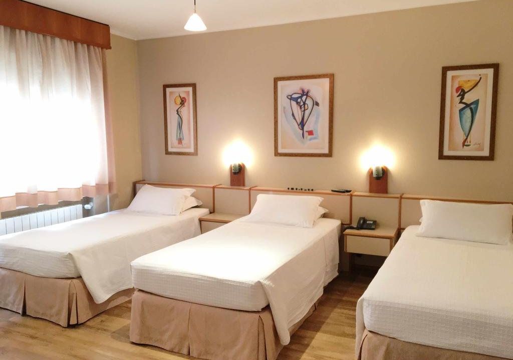 Cosmos Hotel